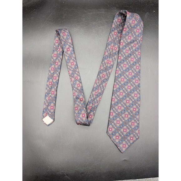 Vintage Christian Dior Neck Tie Pattern Red Blue All Silk Made In USA RARE - Picture 3 of 4